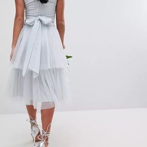 Elegant Light Gray Midi Skirt